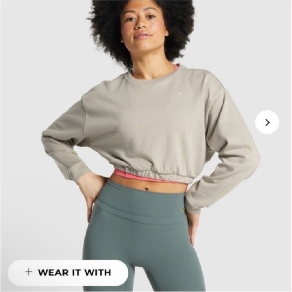 GYMSHARK X WHITNEY SIMMONS cropped pullover in mink Medium